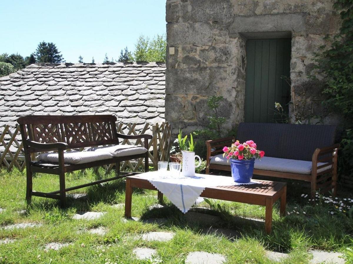 Gite Nature Au Chambon-Sur-Lignon: Terrasse, Wifi, Proche Activites Et Commerces - Fr-1-582-137 Le Chambon-sur-Lignon Exterior photo